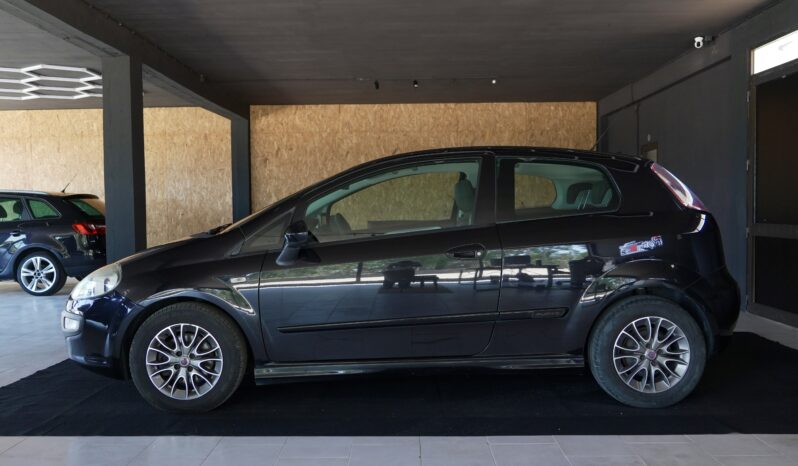 
								Fiat Punto Evo full									