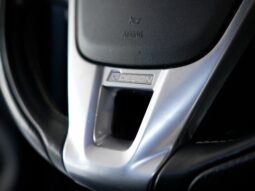 
										Volvo V40 D2 R Design full									