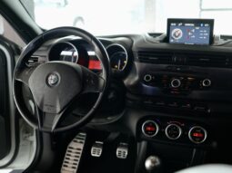 
										Alfa Romeo Giulietta full									