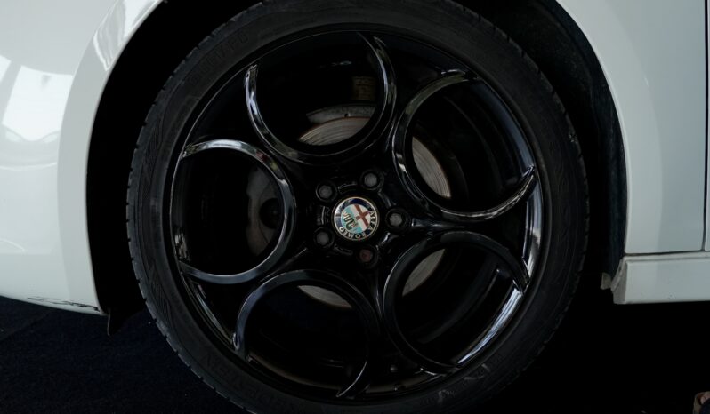 
								Alfa Romeo Giulietta full									