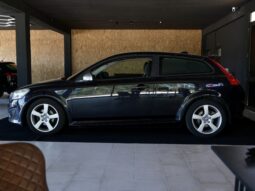 
										Volvo C30 R Design full									