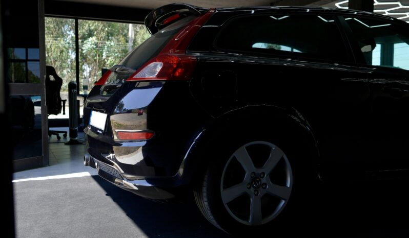 
								Volvo C30 R Design full									