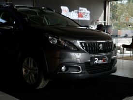 Peugeot 2008 Signature
