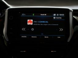 
										Peugeot 2008 Signature full									